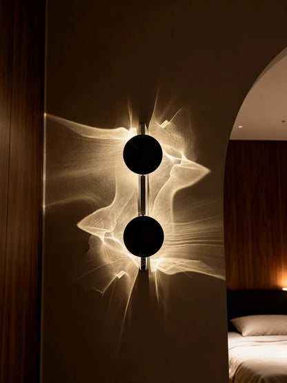 HaloAura Wall Light – Wandlamp met sculpturaal licht & warme gloed